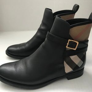 Burberry Leather Bootie